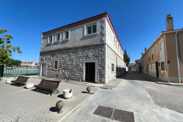 Piso en venta en Calle Esrella  Campaspero